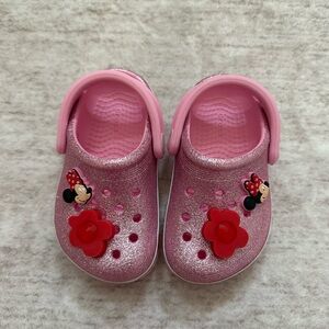 Minnie Mouse Light-Up Crocs